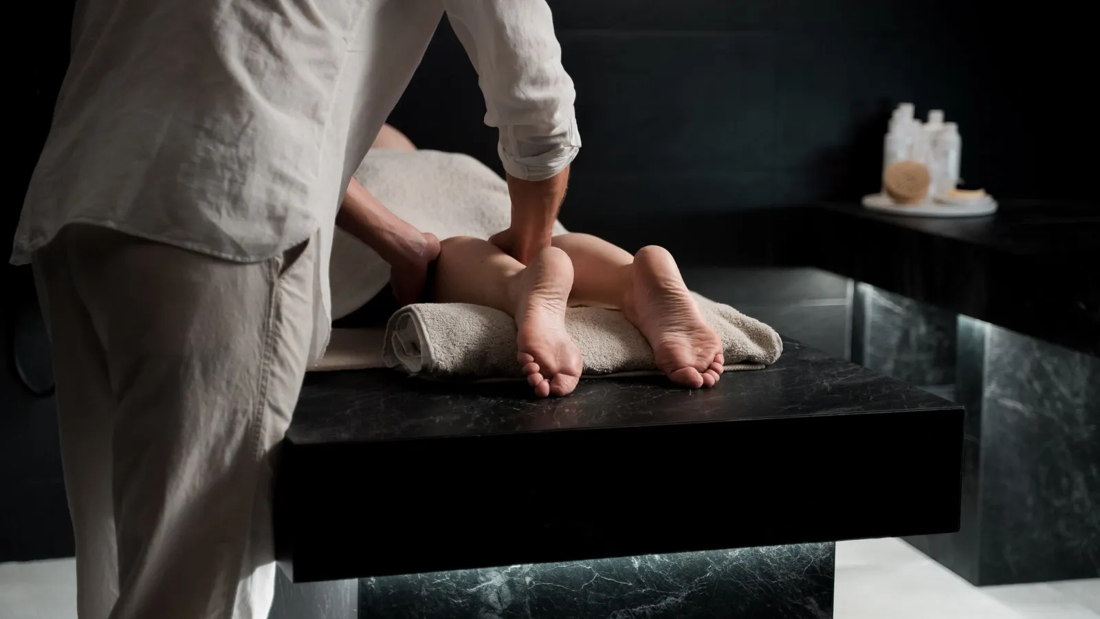 Nikhaar — Spa, Massage & Wellness storefront theme